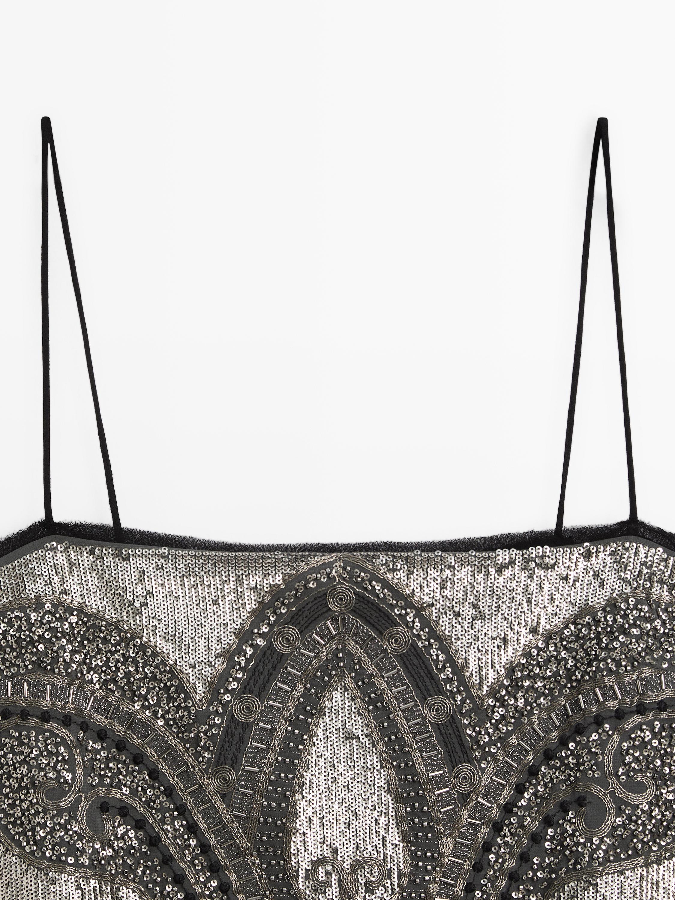 Short dress with embroidery - STUDIO